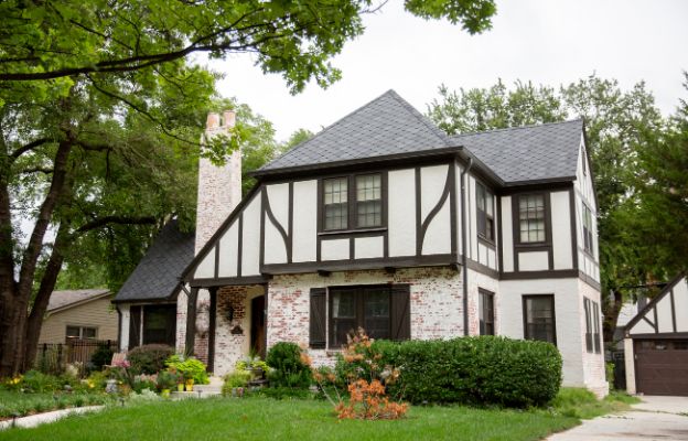 houses in college hill, wichita kansas