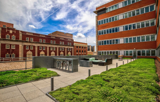 rooftop patio at the lux apartments in wichita kansas